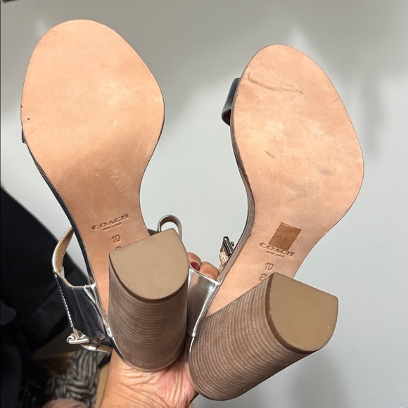 coach block sandal - Picture 5 of 6